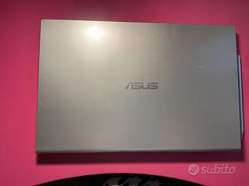 Pc ASUS X515 8gb RAM Processore i7 come nuovo