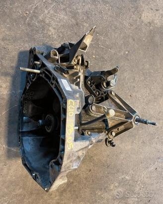 Cambio Renault clio 1.2 benzina 2003
