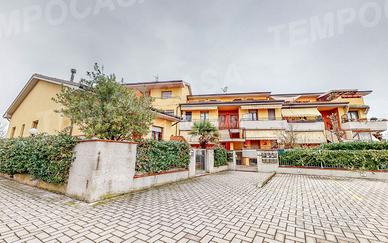 Appartamento con giardino