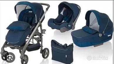 Passeggino Trio Inglesina  modello Trilogy blu
