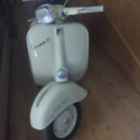 Vespa GL restaurata