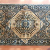 Antico Tappeto persiano decorativo centrotavola