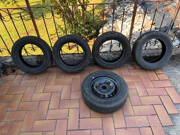 4 Gomme Invernali Falken 165/65 R14 (90%-95%)
