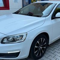 Volvo V60 D2 Geartronic Business N1