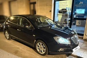 Lancia Delta 1.6 MJT DPF Silver