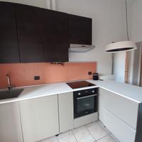 Cucina Ikea con penisola