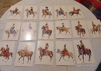 16 cartoline con uniformi militari