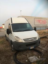 Furgone Iveco deily