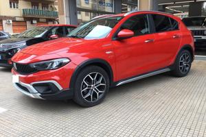 Fiat Tipo 1.5 Hybrid DCT 5 porte City Cross