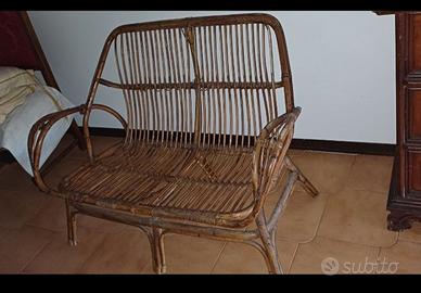Divanetto a due posti in vimini, buone condizioni