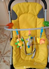 sdraietta neonato con giochi e musichette.