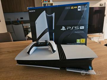 PS5 PlayStation 5 Pro 2TB  garanzia giugno 202