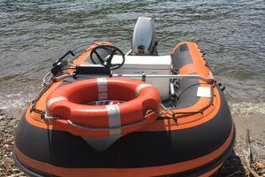 Gommone Lomac , con Gommone 4 metri e carrello
