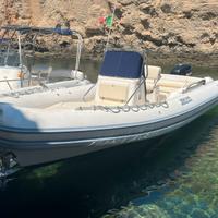 JOKER BOAT CLUBMAN 24 + SUZUKI 250hp del 2009