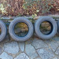 4 pneumatici 205/60 R15