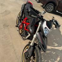 Ducati Hypermotard 1100s