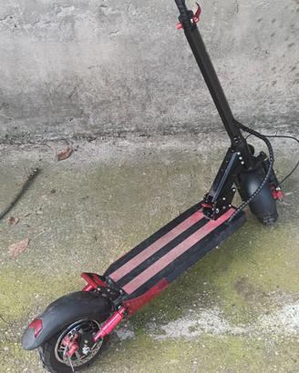 monopattino elettrico 