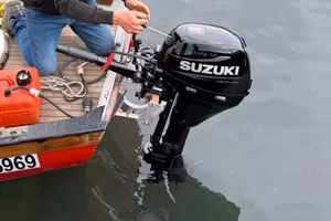 Fuoribordo Suzuki 8 hp gambo lungo 
