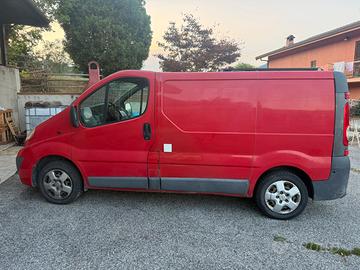 Opel vivaro 2.0