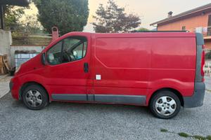 Opel vivaro 2.0