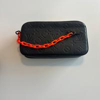 Louis Vuitton Marsupio Pochette Volga Nero