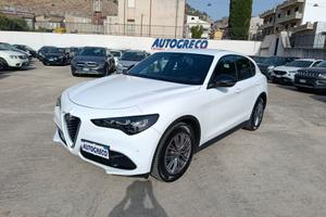 Alfa Romeo Stelvio 2.2 Turbodiesel 160 CV AT8 RWD 