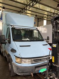 IVECO Daily 60 q.li Centinato 5 m con Sponda Idr