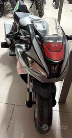 Moto Aprilia Rs elettrica perfetta