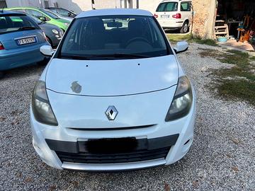 Renault Clio 1.2 16V 5 porte GPL Dynamique