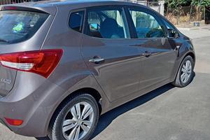 Auto hyundai i x20