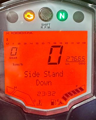 KTM Duke 125 2015, marmitta Arrow, bauletto doppio