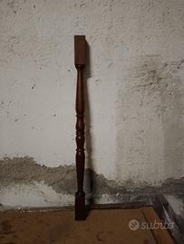20 colonne in legno ringhiera scala