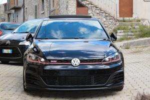 golf gti 7.5 performance  245cv 