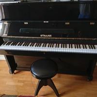 Pianoforte verticale Strauss