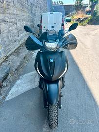 Piaggio beverly 400
