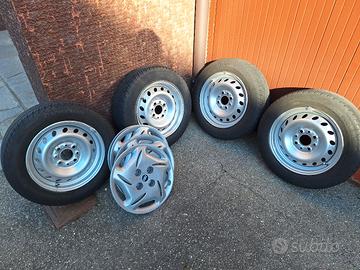 GOMME FIAT 600