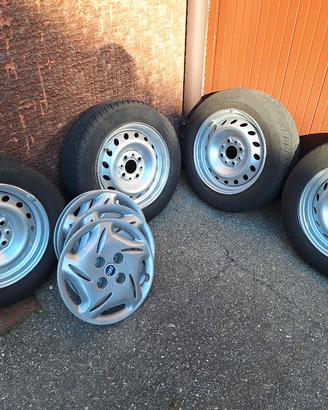 GOMME FIAT 600