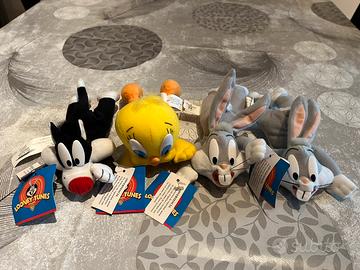 Set 4 peluche Looney Tunes nuovi