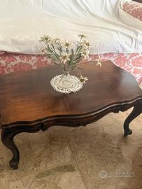 Tavolo da salotto in legno stile classico