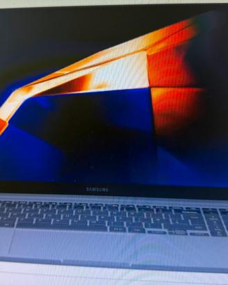 Notebook samsung galaxy book 4 i3