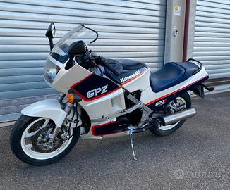 Kawasaki GPZ 600 - 1987