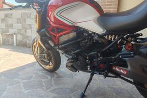 Ducat Monter 1200 SStripe stupendo.