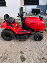 Trattorino tagliaerba