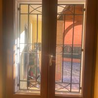 finestra in legno
