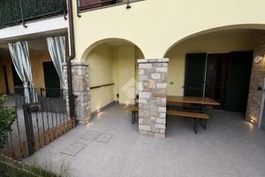 3 LOCALI A PARATICO