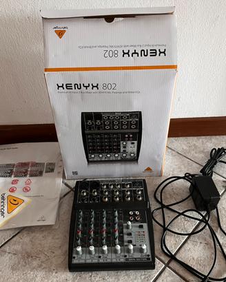 Mixer xenyx 802