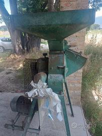 Molino elettrico per cereali trifase con motore