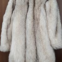 pelliccia volpe bianca