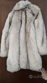 pelliccia volpe bianca