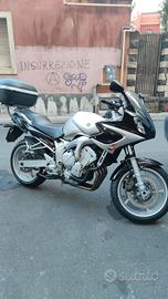 Yamaha Fazer  600